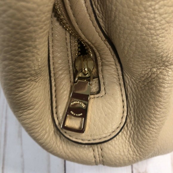 AUTHENTIC COACH LEXI SHOULDER BAG IN NUDE PEBBLED - Picture 7 of 15